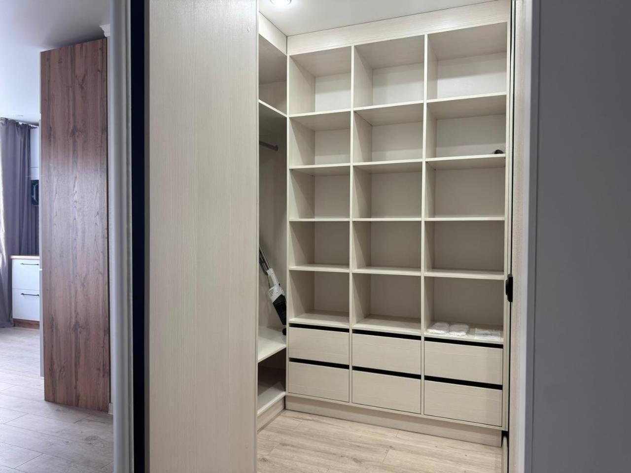 Seven City Apartments Semey Dış mekan fotoğraf