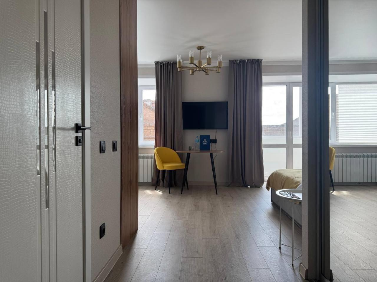 Seven City Apartments Semey Dış mekan fotoğraf