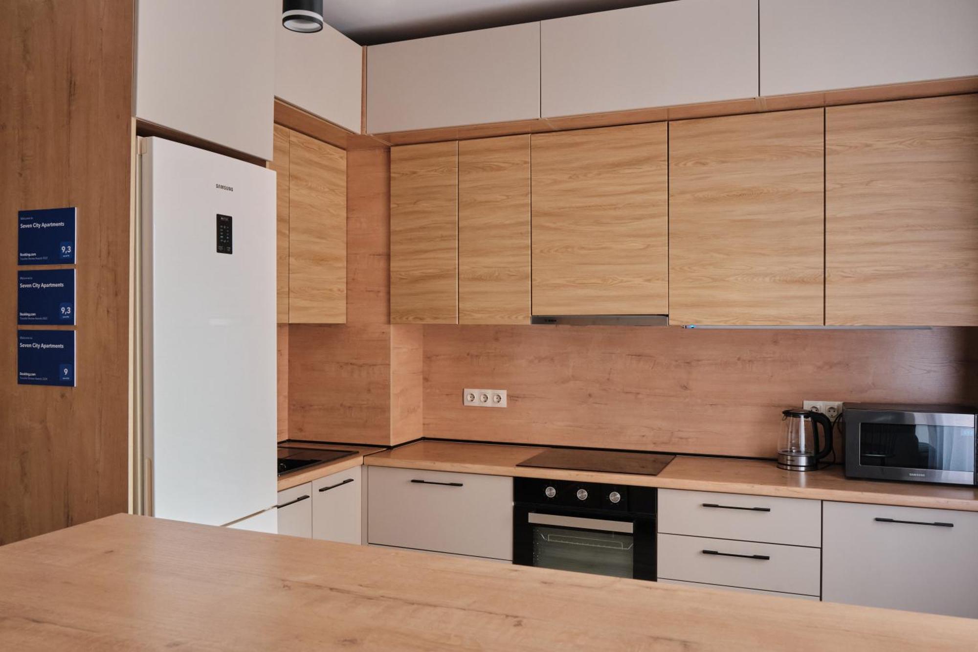 Seven City Apartments Semey Dış mekan fotoğraf